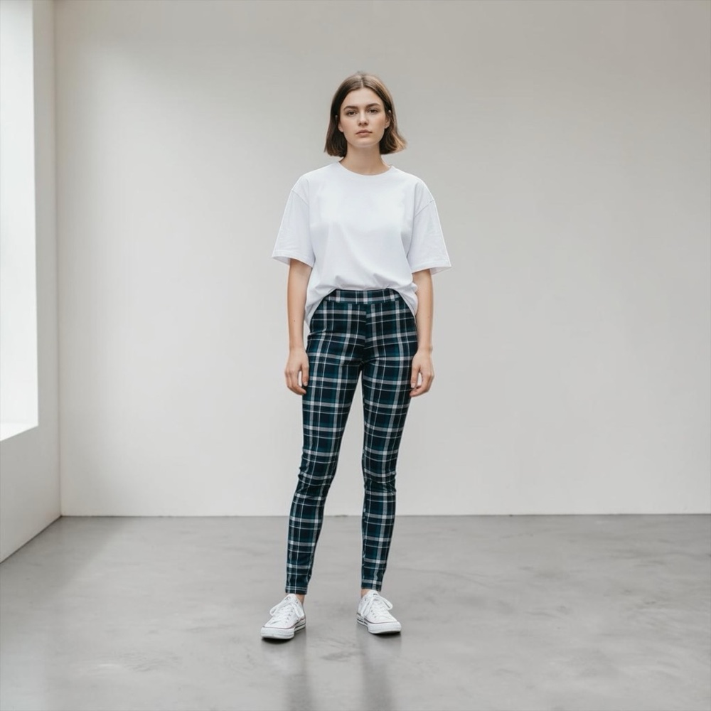torrid Torrid Plaid Skinny Leggings / Pants – Size 00 ✨